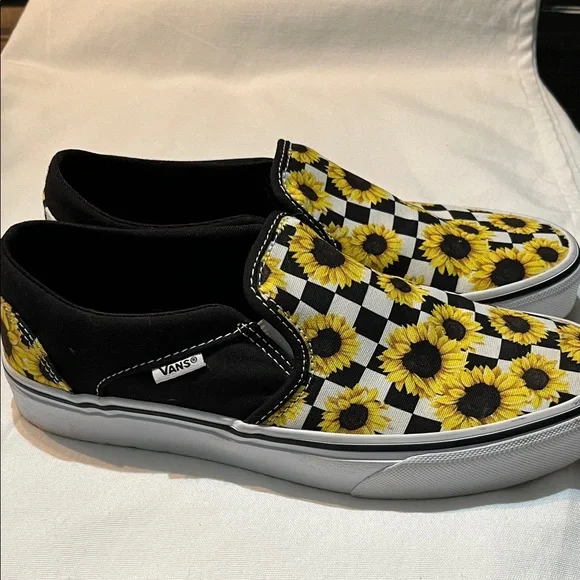 Vans Women’s Slip-On Sunflower Checkerboard - Black & Yellow - Picture 4 of 7